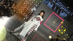 02.gif 02.gif